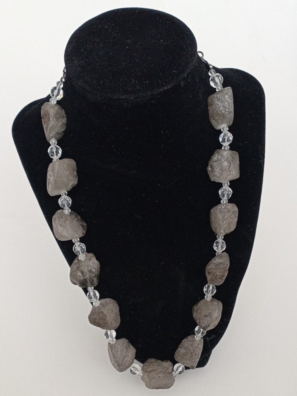 Source Unknown Gray Stone and Clear Bead Necklace